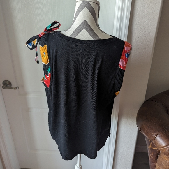 Who What Wear Adorable Cropped Sleeveless Top - Picture 4 of 6